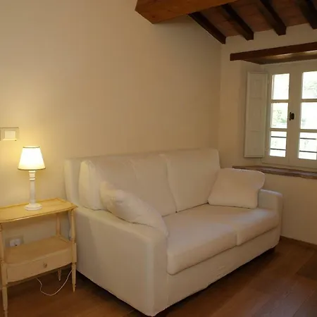 Landhaus Dimora Delle Camelie *